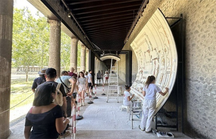  Presentazione affresco – Palestra Grande di Pompei