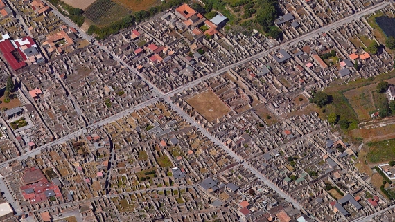 Pompei vista dall'alto