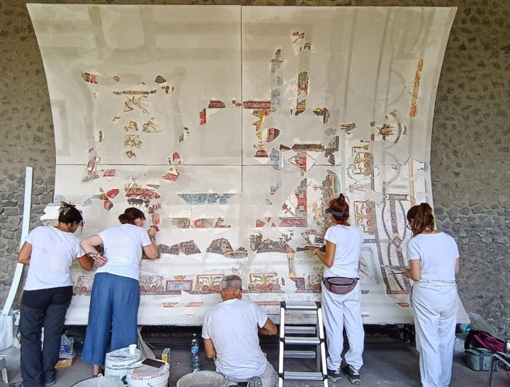 Pompei: soffitto della Casa con Panificio