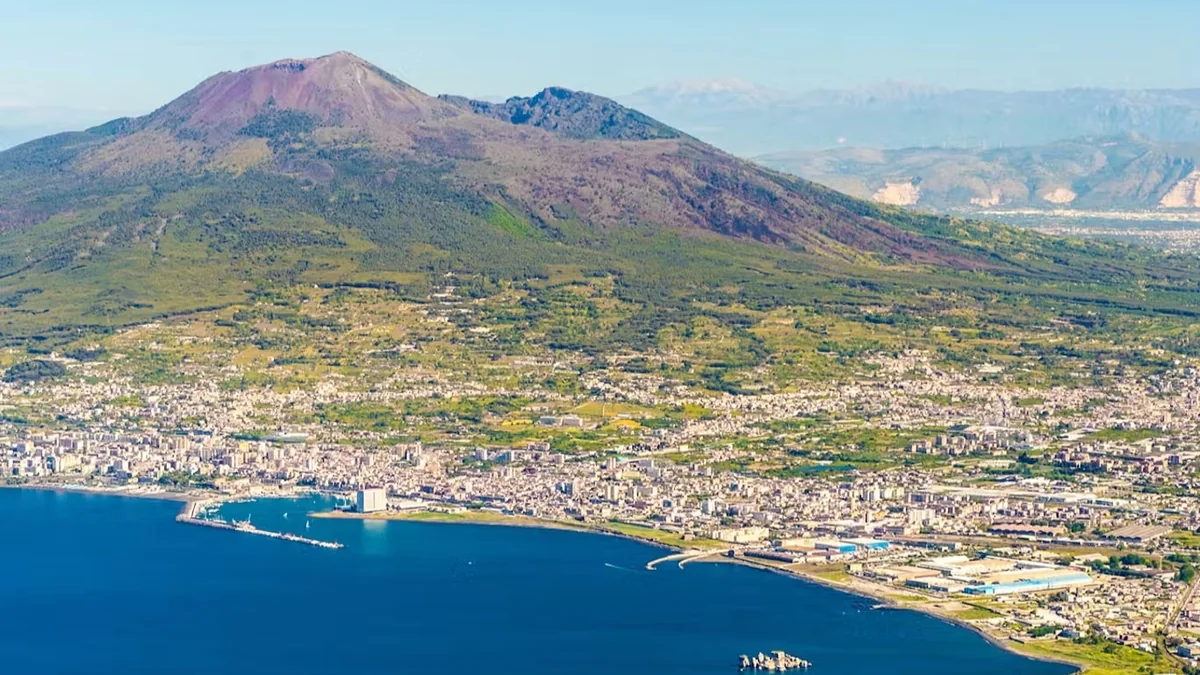 Panoramic view of Mount Vesuvius and the Gulf of Naples