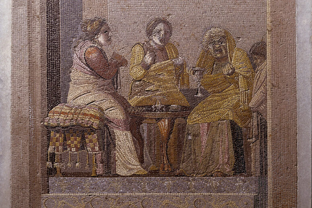 Mosaico della Consultazione della fattucchiera dalla Villa di Cicerone a Pompei, con figure riunite attorno a un tavolo